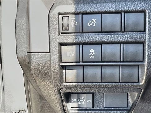 Certified 2025 Toyota Tacoma SR5 image 23