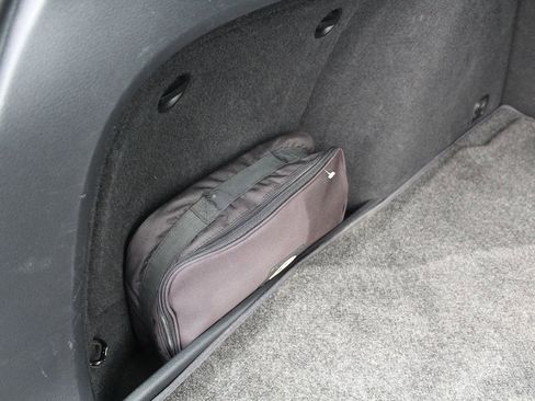 Used 2017 Volkswagen Golf SE image 34