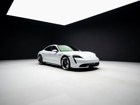 Used 2021 Porsche Taycan Turbo w/ Premium Package image 80