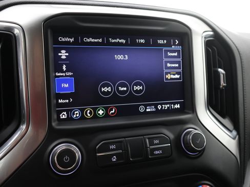 Used 2020 Chevrolet Silverado 1500 LT Trail Boss AWD/4WD image 50
