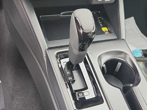 New 2026 Subaru Outback Limited image 8