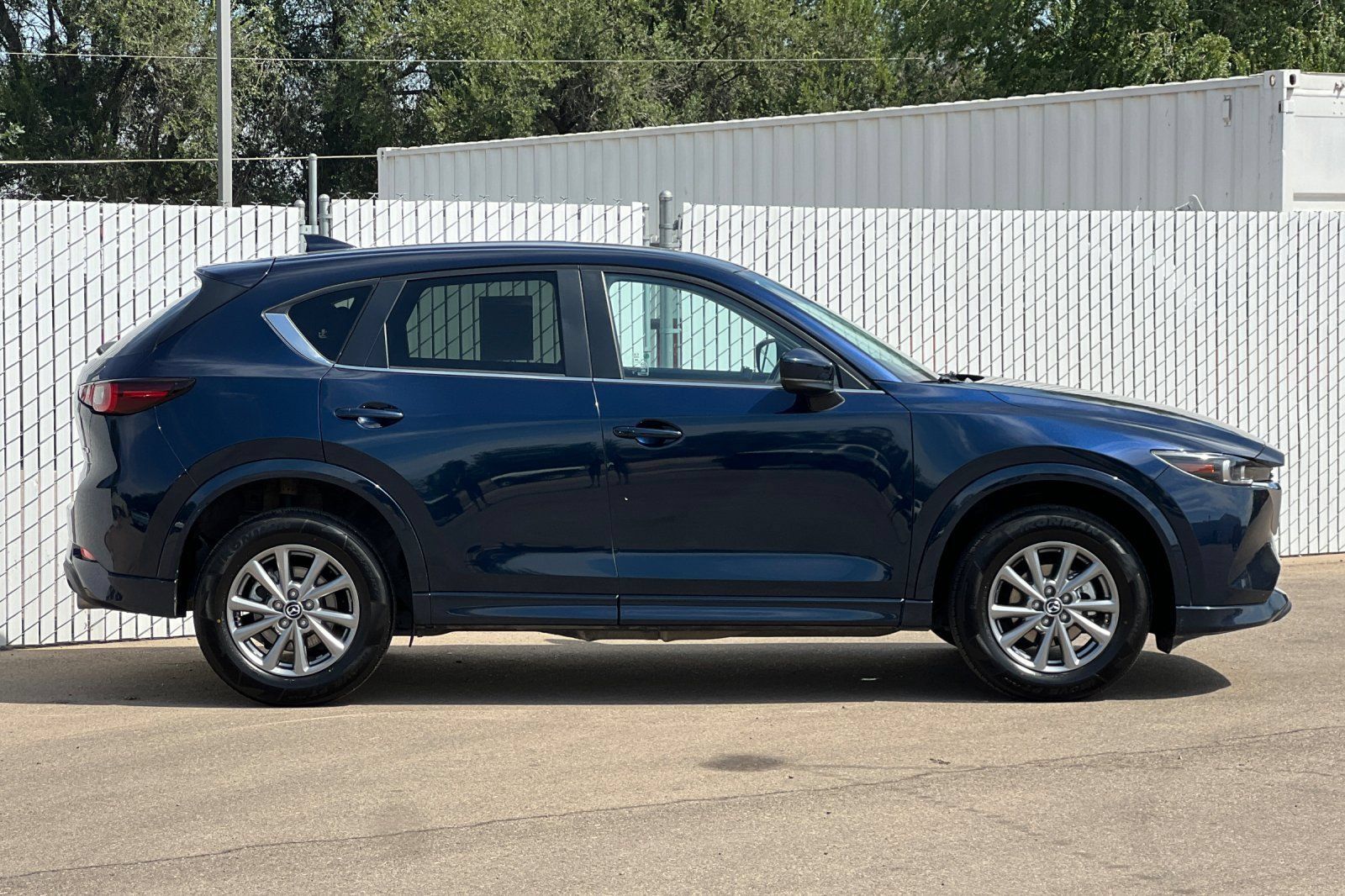 Used 2025 MAZDA CX-5 AWD 2.5 S w/ Preferred Package image 3