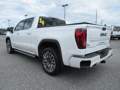 Used 2024 GMC Sierra 1500 Denali Ultimate AWD/4WD image 5