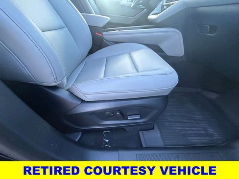 New 2026 Ford Explorer Active w/ Active Comfort Package image 19
