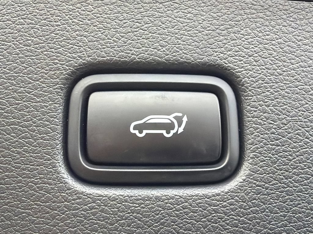 Used 2025 Hyundai Palisade Calligraphy FWD image 19
