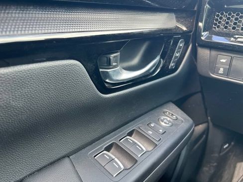 Used 2025 Honda CR-V EX-L image 21