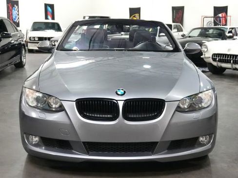 Used 2009 BMW 328i Convertible RWD image 3