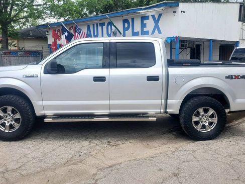 Used 2016 Ford F150 XLT image 6