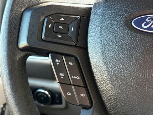 Used 2018 Ford F150 XLT image 28