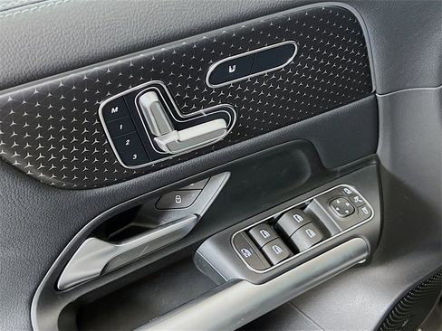 New 2025 Mercedes-Benz GLA 250 4MATIC image 20