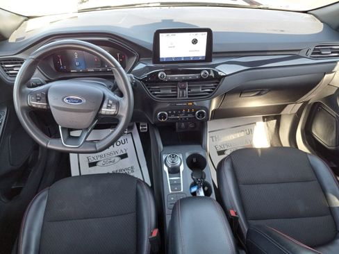 Used 2024 Ford Escape ST-Line image 17