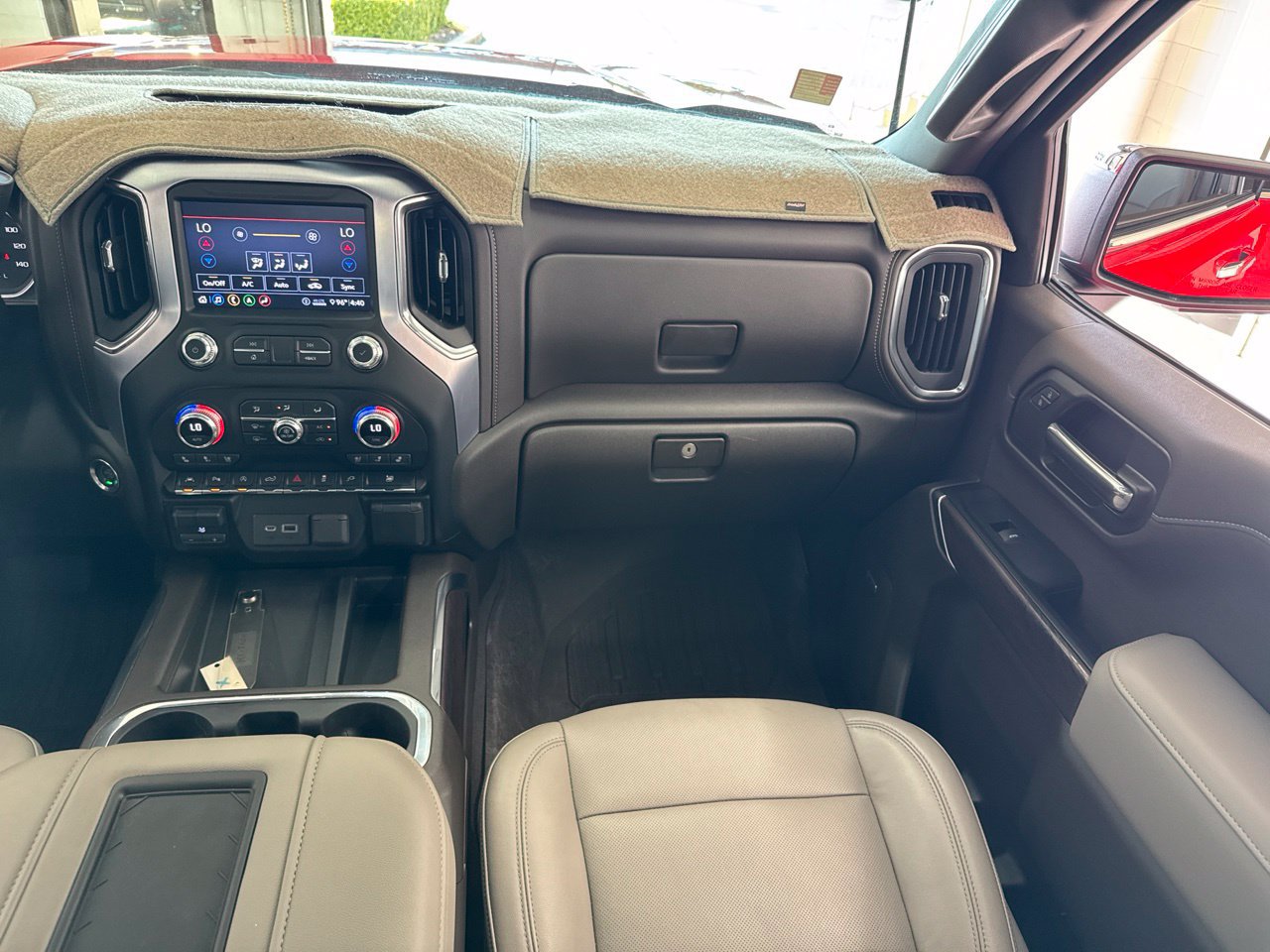 Used 2020 GMC Sierra 1500 SLT w/ SLT Premium Plus Package AWD/4WD image 48