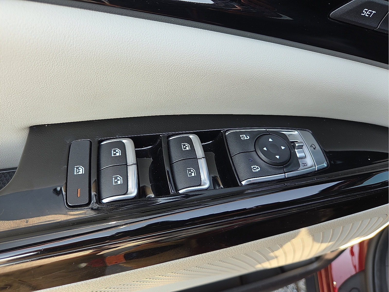 Used 2022 Kia Carnival SX Prestige FWD image 15