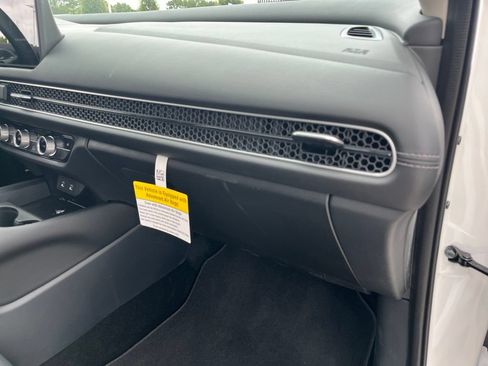 Certified 2026 Honda HR-V EX-L image 28