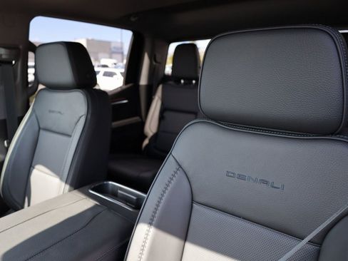New 2026 GMC Sierra 1500 Denali image 18