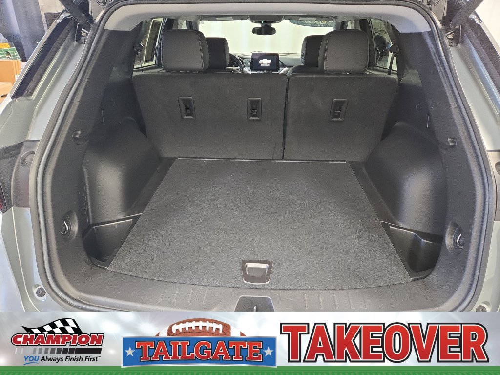 Used 2024 Chevrolet Blazer LT w/ Midnight/Sport Edition FWD image 30