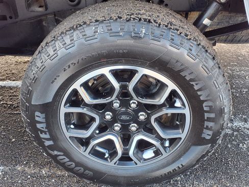 Used 2023 Ford F150 XLT w/ Equipment Group 302A High image 8