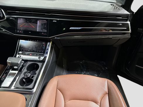 Used 2021 Audi Q7 3.0T Prestige image 19