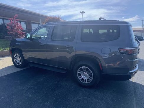 Used 2022 Jeep Wagoneer Series I w/ Convenience Group I AWD/4WD image 6