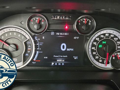 Used 2018 RAM 1500 Laramie w/ Convenience Group image 14