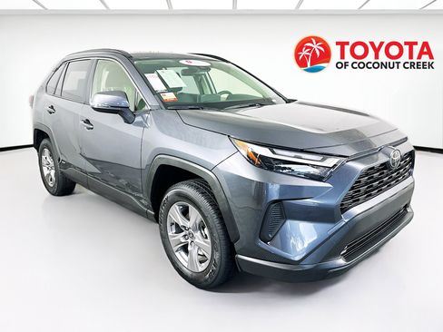 Used 2025 Toyota RAV4 XLE w/ Convenience Package AWD/4WD image 1