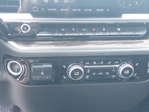 Used 2022 GMC Sierra 1500 Elevation w/ Max Trailering Package image 30