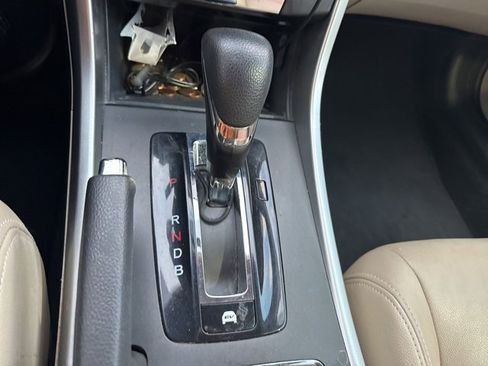 Used 2014 Honda Accord Hybrid Sedan image 19