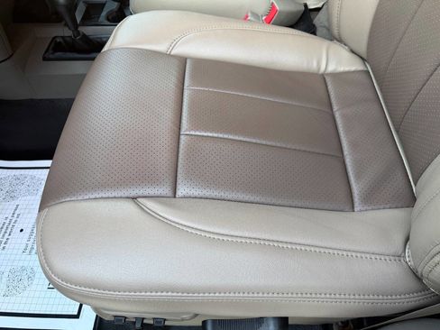 Used 2006 Dodge Ram 2500 Truck SLT image 57