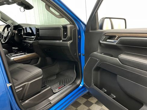 Certified 2023 Chevrolet Silverado 1500 RST w/ Z71 Off-Road Package AWD/4WD image 33
