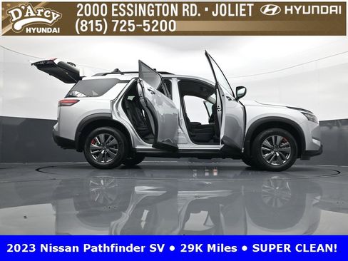 Used 2023 Nissan Pathfinder SV image 34