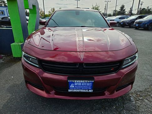 Used 2018 Dodge Charger SXT RWD image 7