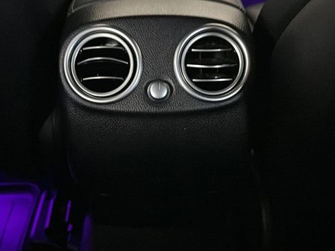 Used 2021 Mercedes-Benz GLC 300 image 24