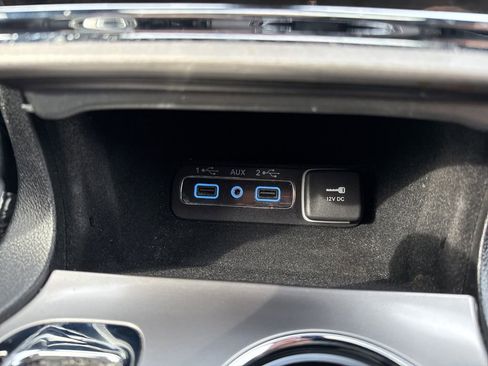 Used 2022 Jeep Grand Cherokee Laredo X image 29