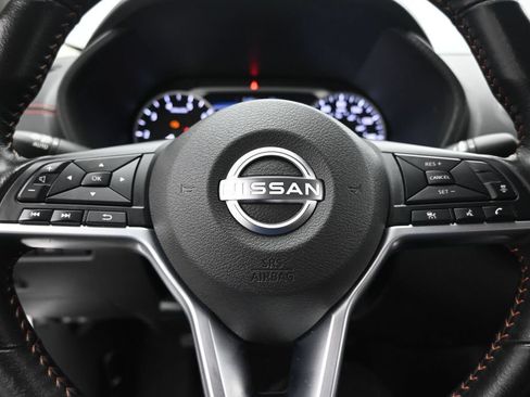 Used 2024 Nissan Sentra SR FWD image 11