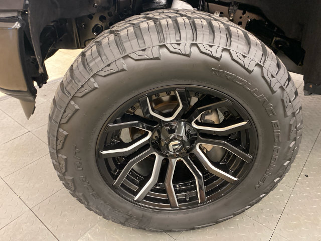 Used 2023 Ford F150 XLT AWD/4WD image 4