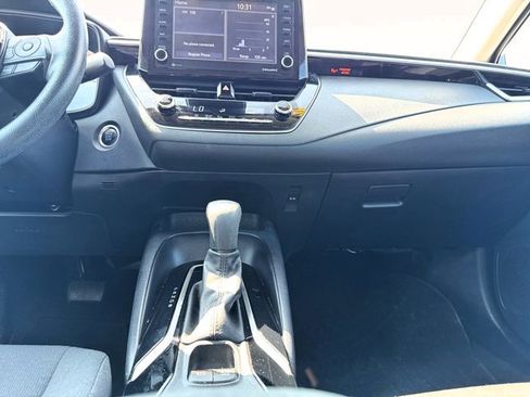 Certified 2022 Toyota Corolla LE image 12