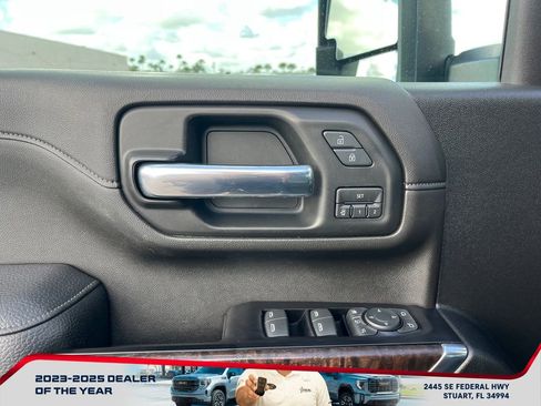 Used 2020 GMC Sierra 2500 Denali w/ Denali Ultimate Package image 23