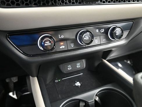 Used 2026 Honda HR-V LX image 22