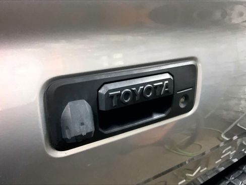 Used 2021 Toyota Tacoma SR image 29
