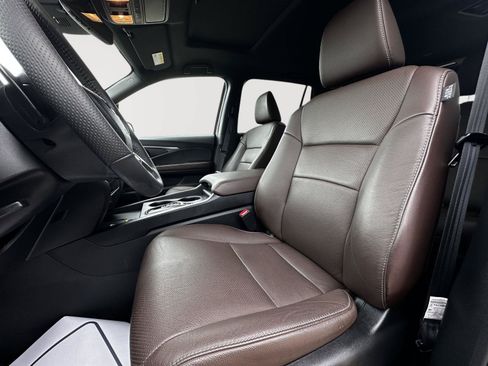 Certified 2024 Honda Passport EX-L image 9