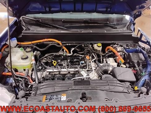 Used 2024 Ford Maverick XL image 9