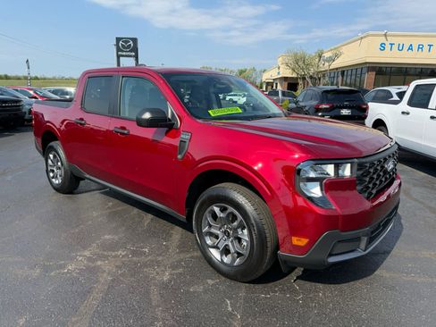 New 2025 Ford Maverick XLT FWD image 1