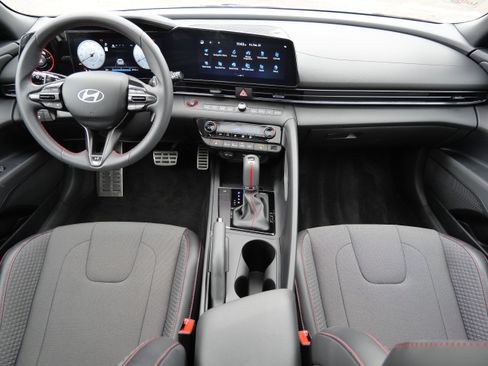 Used 2025 Hyundai Elantra N Line image 10