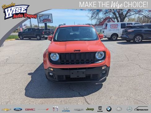 Used 2018 Jeep Renegade Altitude FWD image 8