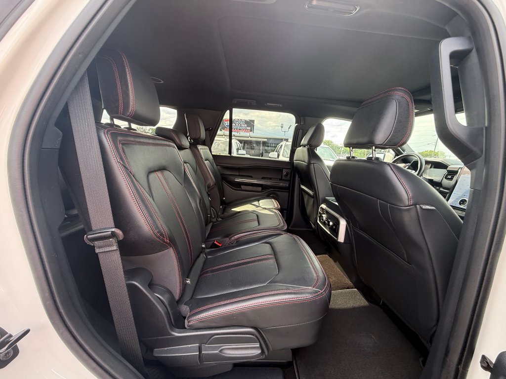 Used 2022 Ford Expedition Limited RWD image 22