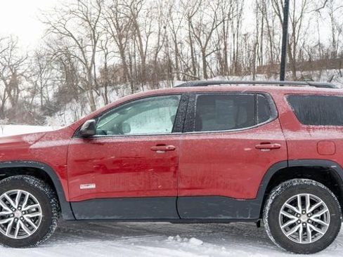 Used 2019 GMC Acadia SLE w/ Driver Alert Package I image 9