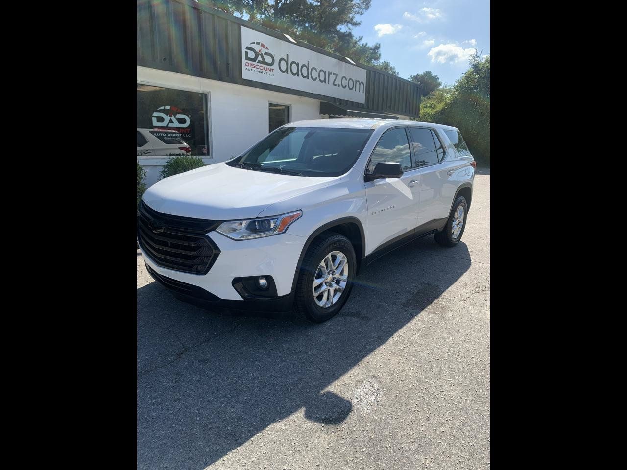 Used 2019 Chevrolet Traverse LS FWD image 1