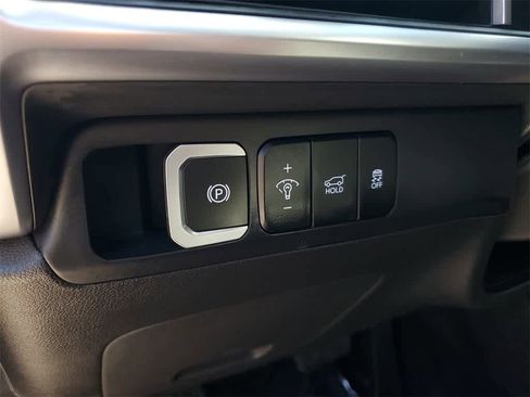 Used 2025 Hyundai Santa Fe SEL image 20