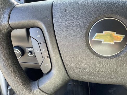 New 2025 Chevrolet Express 2500 Extended w/ Driver Convenience Package image 26