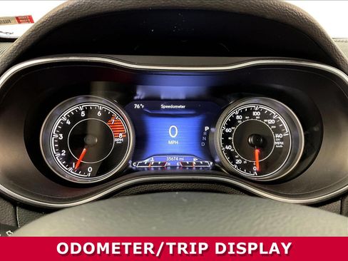 Used 2022 Jeep Cherokee Latitude Lux FWD image 12